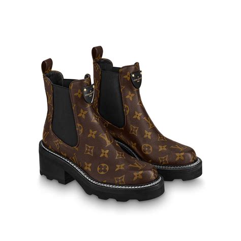 LV Beaubourg Ankle Boot .